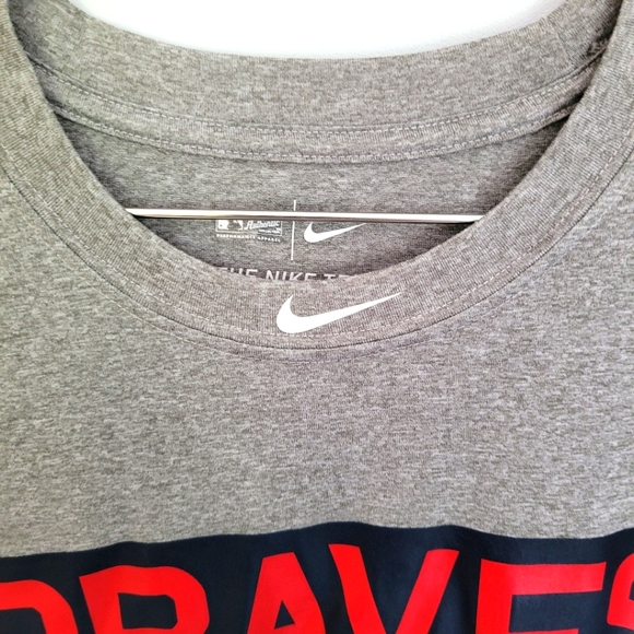Major League Baseball | Atlanta Braves T-Shirt - Picture 4 of 5